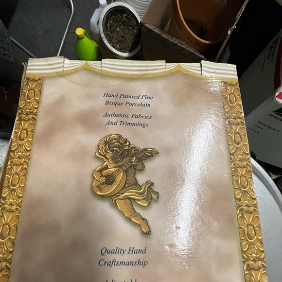 genuine special edition handcrafted Porcelain Doll. - Picture 9 of 14